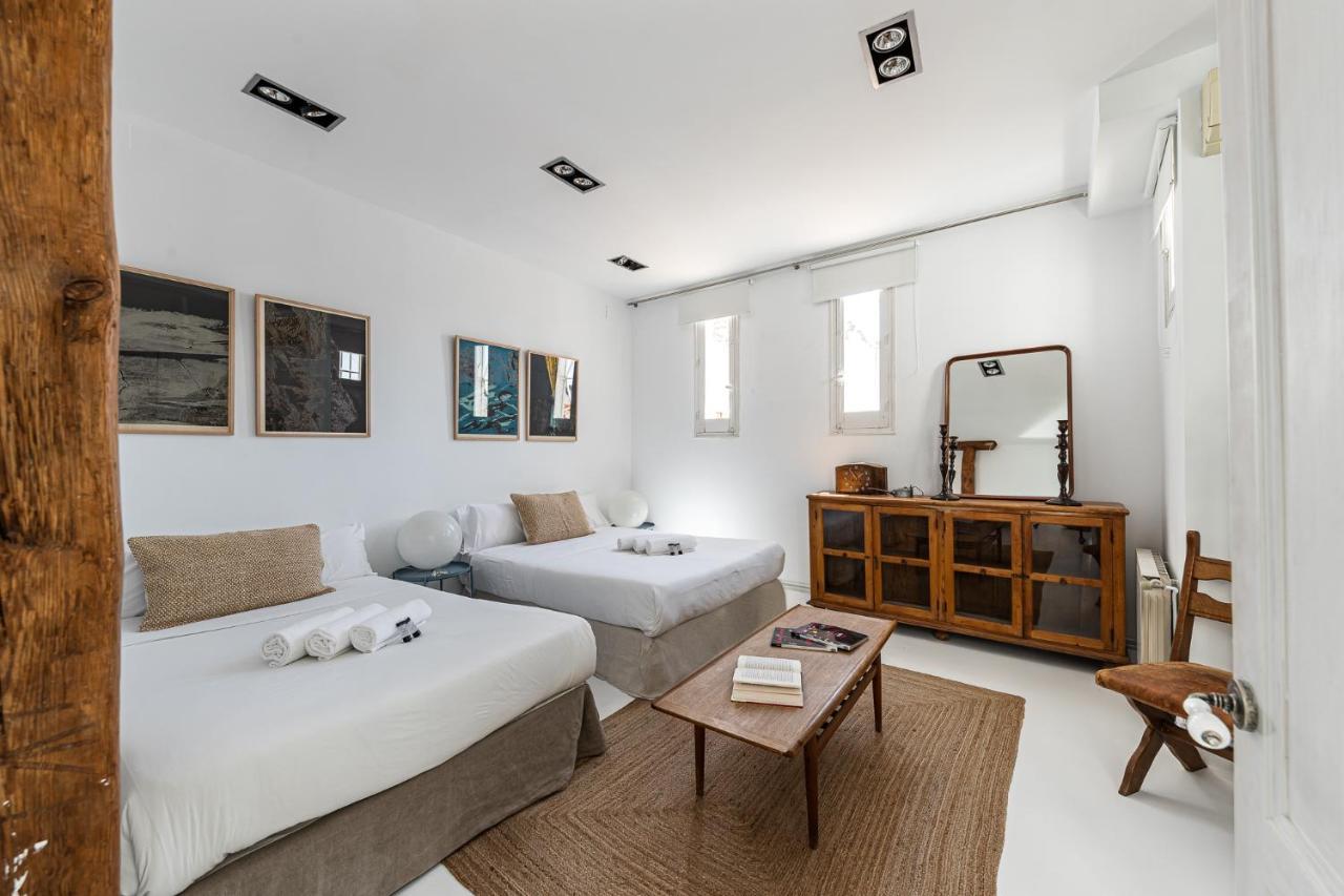 Bnbholder Refined Duplex Malasana Apartment Madrid Exterior photo